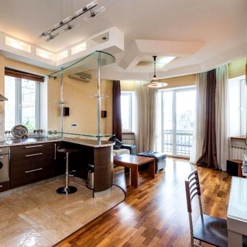 Кропивницького вул., 12