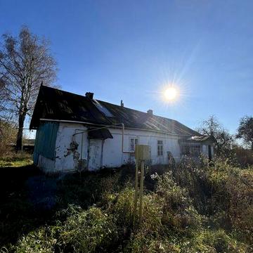 Будинок в селі Ниви Губинські