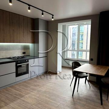 Героїв Небесної Сотні просп., 14/3