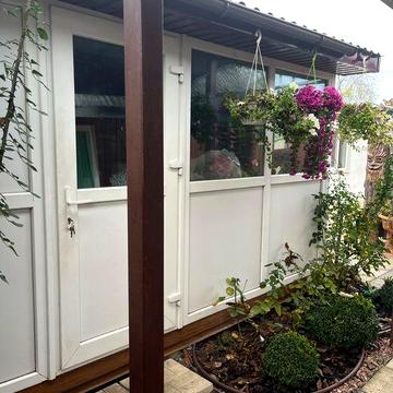 Продаж будинку або бізнес