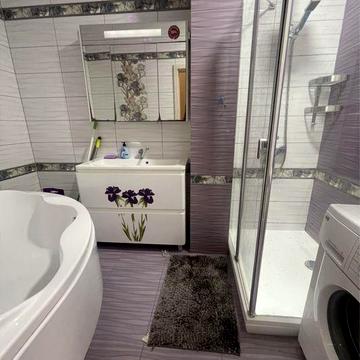 Здам 2к квартиру, Соляні, Автономне опалення. Гараж.Закритий двір.