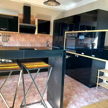 ОРЕНДА 2 кімнатної квартир м. пл Українських героїв