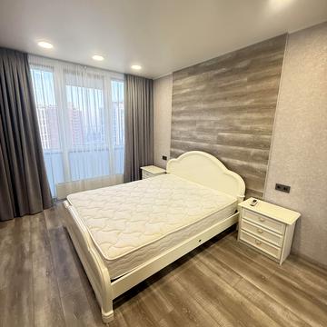 Івана Виговського вул. (Маршала Гречка), 42