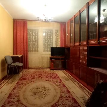 Космонавта Поповича вул. (Космонавта Волкова), 8