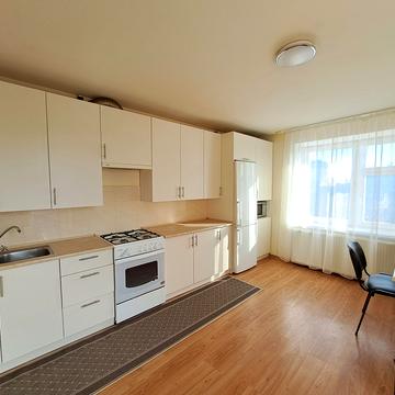 Глиняна вул., 9