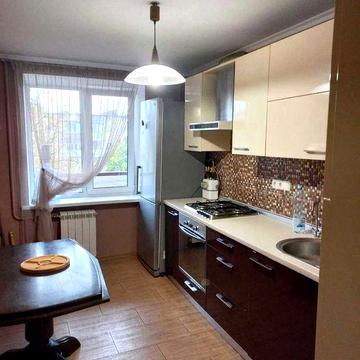 Оренда 3к.квартири мікрорайон Бам