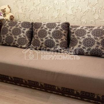 Сергія Тимошенка вул., 25