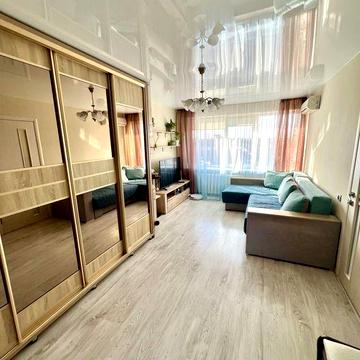 Продаж 3 кімнатної квартири в Центрі