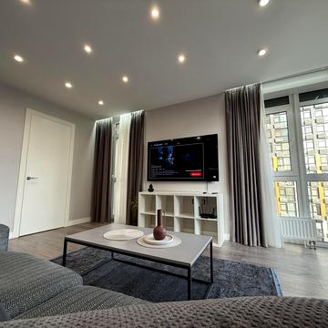 Предславинська вул., 40