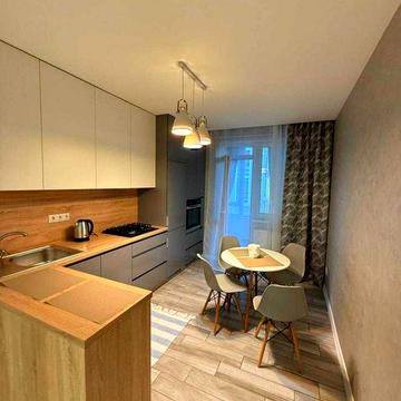 Оренда 1-кімнатна в ЖК Веселка | Євроремонт | Ближній центр