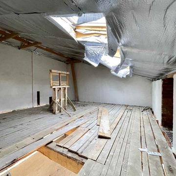 Продаж 3к квартири 96.5 кв. м на вул. Бурденка 18, кв. 8 ЖК Лісова Гармонія