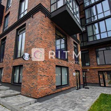 2-к. квартира 62 м2 з ремонтом, і/о та балконом в новобудові