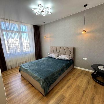 Сдам квартиру 32 Жемчужина Аркадия Каманина двухкомнатная 62 метра