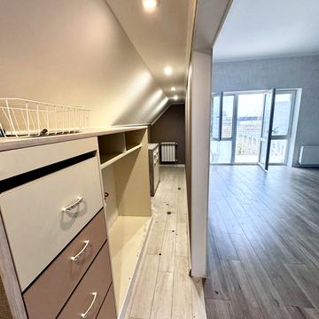 Центральная, 1