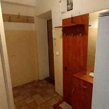 Йорданська вул. (Лайоша Гавро), 9-Б