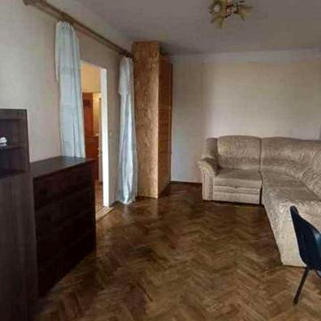 Йорданська вул. (Лайоша Гавро), 9-Б