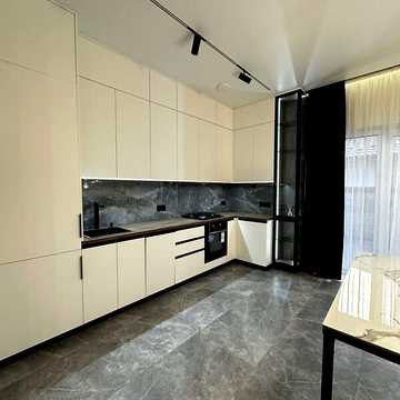 Продаж 3к Дім Травнева (1-го Травня) вулиця