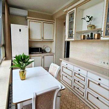 Продам 3 квартиру ж/м Сонячний, вул. Любарського ЖК ФИРМА "САНА ЛТД".