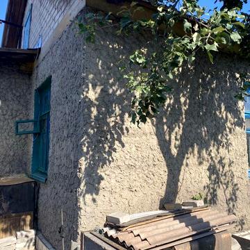 Продам пол дома на поселке строителей