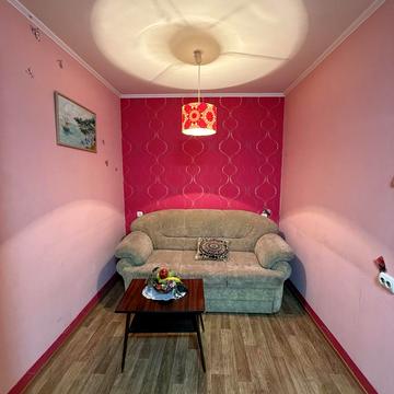 Метробудівників вул., 15