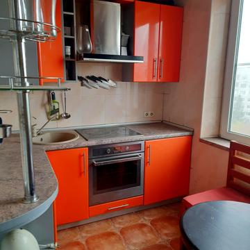 Перемоги просп., 75