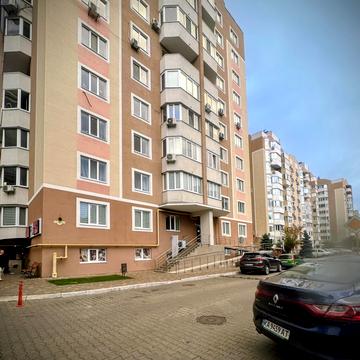 Лесі Українки бульв., 2