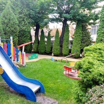 Володимира Вернадського вул. (Дзержинського), 18