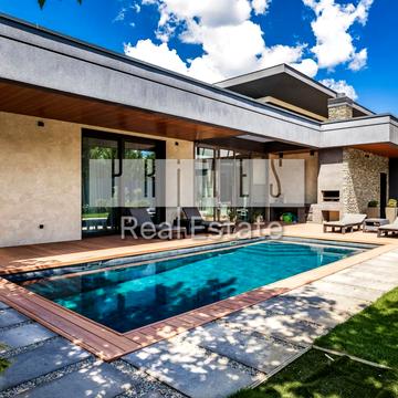 Скіфська вул., 38