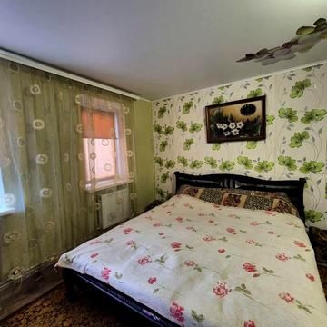 Михайла Жолобова вул., 19