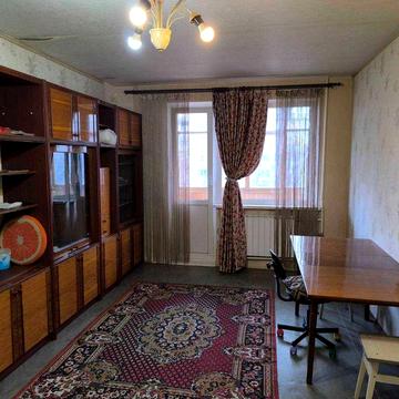 сдам длительно 1к кв на Салтовке, м.Студенческая 1 минута, газ печь