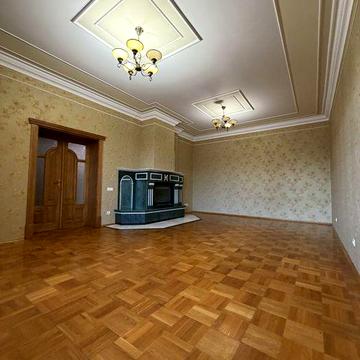 2 рівнева 192 м Центр Коцюбинського Автономне Паркінг Елітний будинок