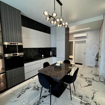 Набережна Перемоги вул., 7