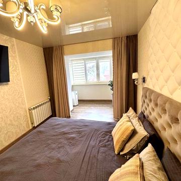 Продается 3- х комн. квартира Бородинский мкрн.