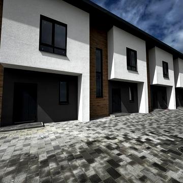 Богатирська вул.