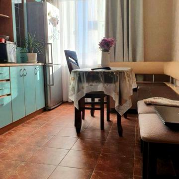 Продам квартиту вул. Льотна біля магазину Квартал