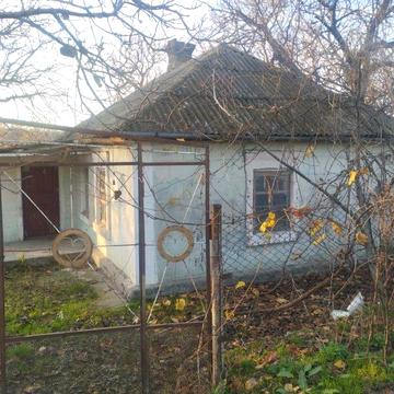 Продам будинок .