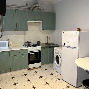 Оренда 1 кім по вул Мельника 10