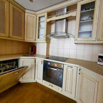 Аренда квартира с Паркингом в цене ул. Здановская 58