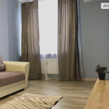 Довгострокова оренда 1к Квартира Євгена Танцюри (Генерала Петрова) вулиця