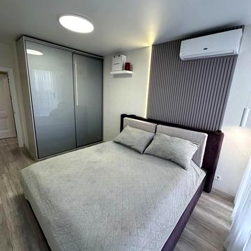 Спрейса вул., 13