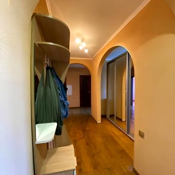 Ірпінська вул., 70