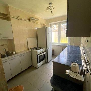 Сдам 2х ком квартиру на Бочарова/ Северный рынок