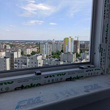 Є-Відновлення. Продаж 1 кім кв - студіо, Дніпровський, Соцмісто
1кім к