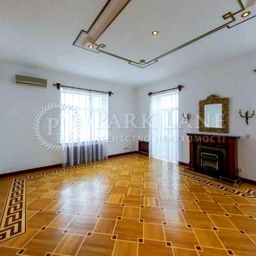 4-кім Круглоуніверситетська, 18/2, Сталінка, Печерський Липки Хрещатик