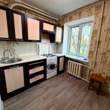 Продается 2-к квартира по ул. Театральная (Васляева)