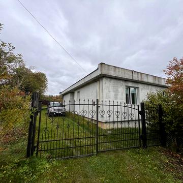 Продаж будинку с.Красів