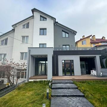 Бічна Успенська вул.