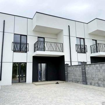 Котедж На Щасливому! Опалення! Підключені мережі!