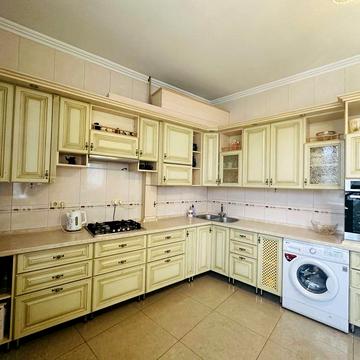 Здається 2-кімнатна квартира вул. Метлинського - Новознесенська -