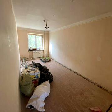 Продам 3х кімнатну квартиру в Берегові